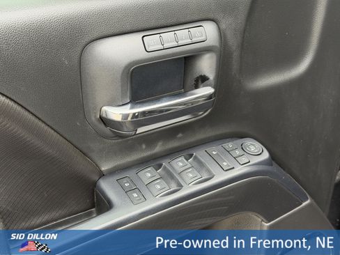 Certified 2016 GMC Sierra 2500 SLT w/ All-Terrain HD Package image 17