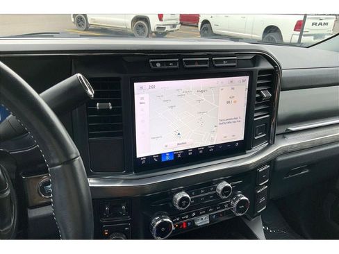 Used 2024 Ford F350 Lariat image 7
