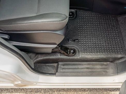 Used 2021 Nissan NV200 SV image 38