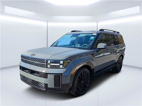 Used 2025 Hyundai Santa Fe Calligraphy image 7