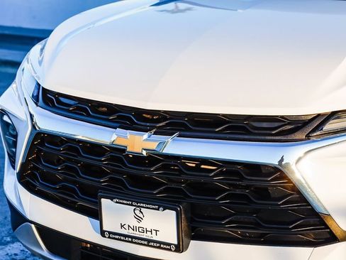 Used 2024 Chevrolet Blazer LT image 6