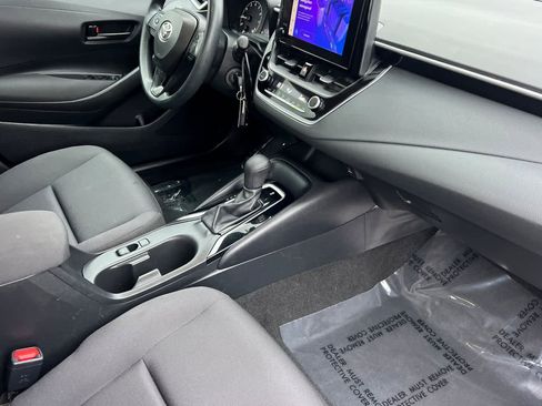 Used 2024 Toyota Corolla LE image 15