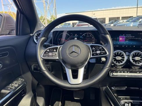 Used 2021 Mercedes-Benz GLA 250 4MATIC image 15