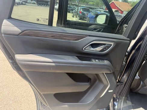 Used 2021 Chevrolet Tahoe LT AWD/4WD image 19