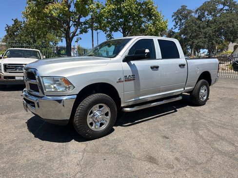 Used 2016 RAM 2500 Tradesman w/ Chrome Appearance Group AWD/4WD image 2