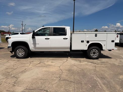 New 2026 Chevrolet Silverado 2500 W/T w/ WT Convenience Package AWD/4WD image 2