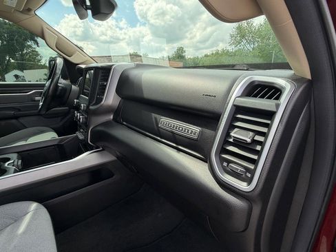 Used 2019 RAM 1500 Big Horn AWD/4WD image 20