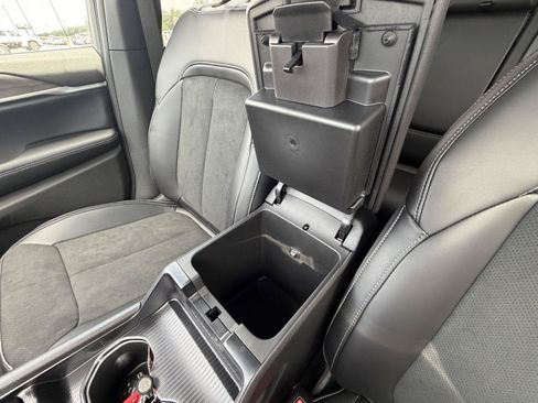 New 2026 Jeep Grand Cherokee Altitude RWD image 16