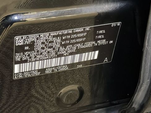 Used 2016 Toyota RAV4 LE AWD/4WD image 31