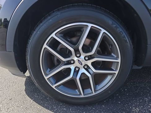 Used 2016 Ford Explorer Sport AWD/4WD image 10