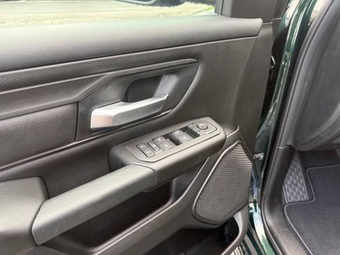 New 2026 RAM 1500 Express AWD/4WD image 15