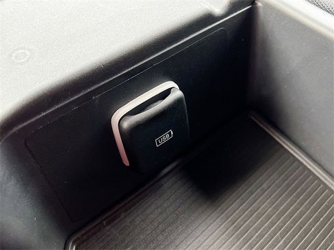 Used 2024 RAM 2500 Tradesman image 31