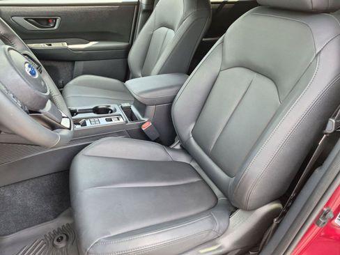 Used 2026 Subaru Outback Premium AWD/4WD image 23