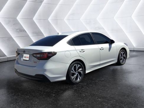 Used 2025 Subaru Legacy Premium AWD/4WD image 4