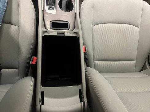 Used 2022 Chevrolet Malibu LT image 45