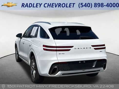 Used 2025 Genesis GV70 2.5T AWD/4WD image 20