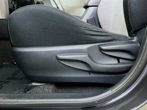 Used 2016 Toyota RAV4 XLE FWD image 22