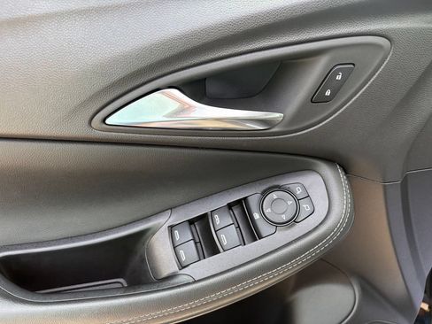 Used 2023 Buick Encore GX Preferred FWD image 14