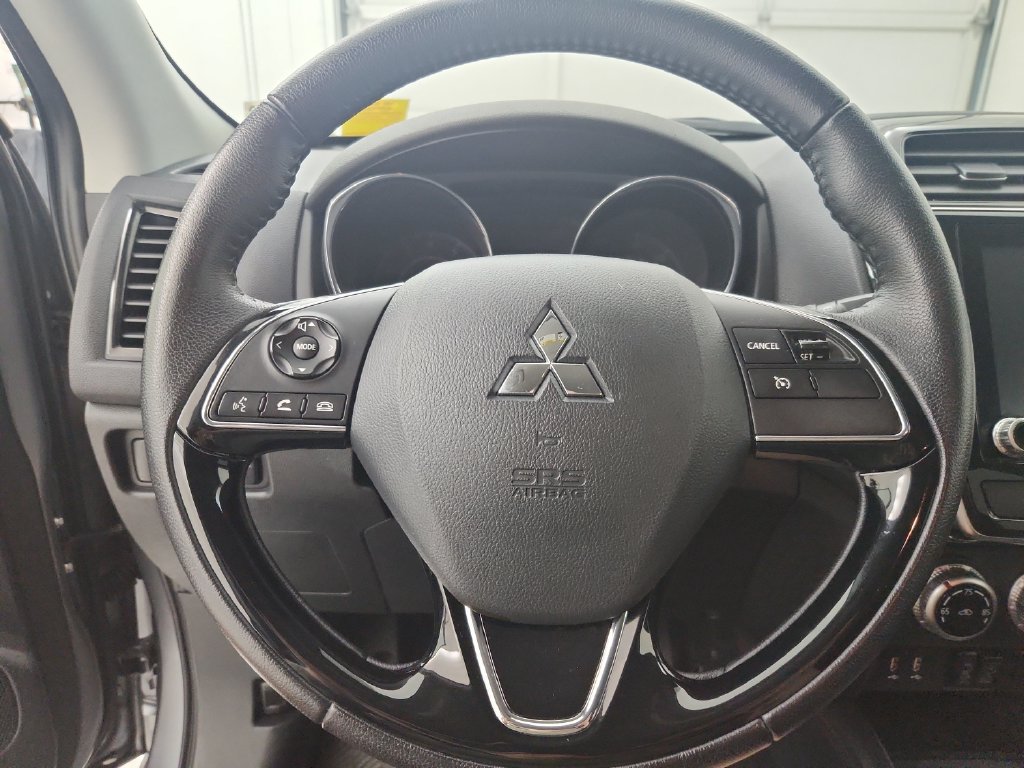 Used 2025 Mitsubishi Outlander Sport SE AWD/4WD image 23