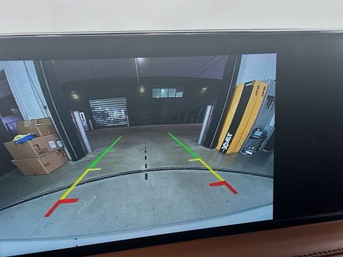 Used 2021 Lincoln Nautilus Reserve FWD image 17