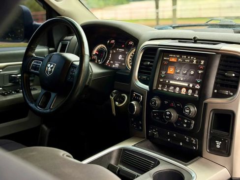Used 2017 RAM 1500 Big Horn AWD/4WD image 16