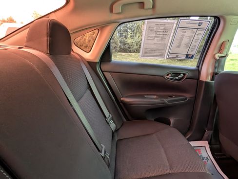 Used 2019 Nissan Sentra S FWD image 23