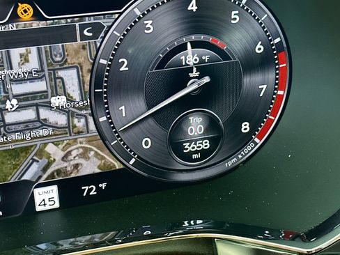 Certified 2024 Bentley Flying Spur W12 image 14