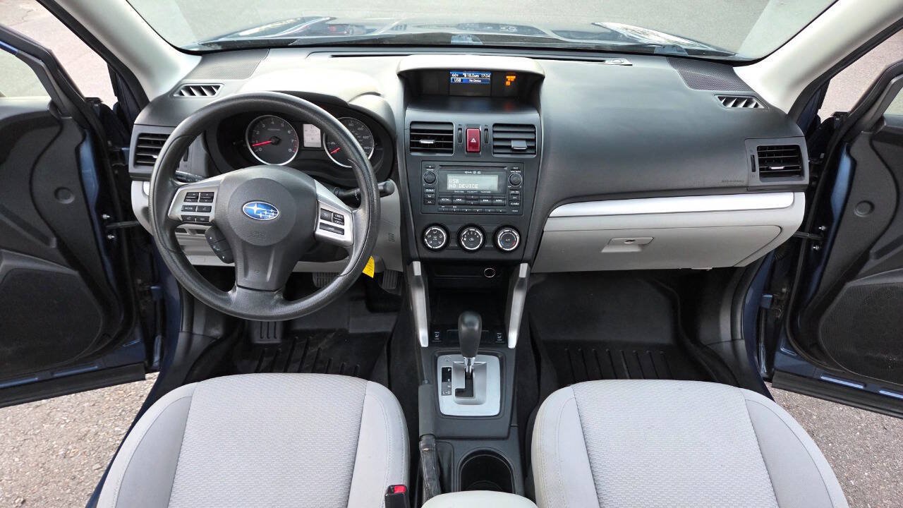 Used 2014 Subaru Forester 2.5i Premium w/ All-Weather Package AWD/4WD image 31