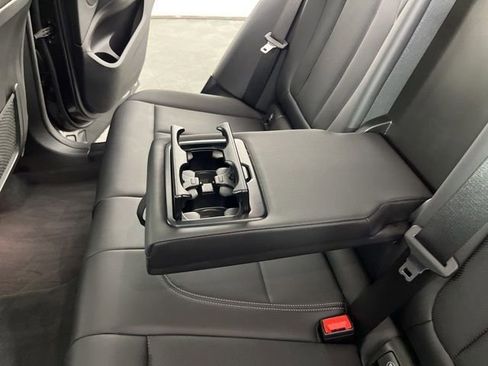 Used 2024 BMW X3 sDrive30i w/ Convenience Package RWD image 45