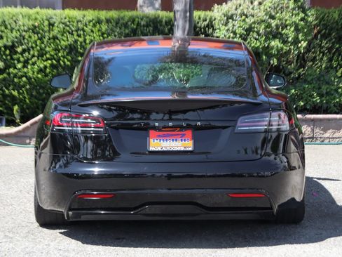 Used 2023 Tesla Model S Standard Range AWD/4WD image 7