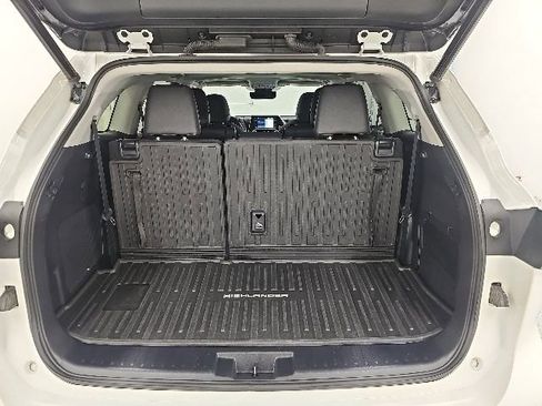 Used 2020 Toyota Highlander Limited AWD/4WD image 33
