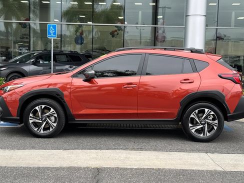 Certified 2025 Subaru Crosstrek 2.0i Premium AWD/4WD image 9