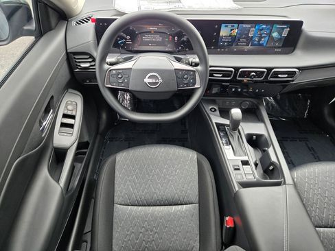 New 2026 Nissan Sentra SV w/ Floor Mat Package FWD image 8