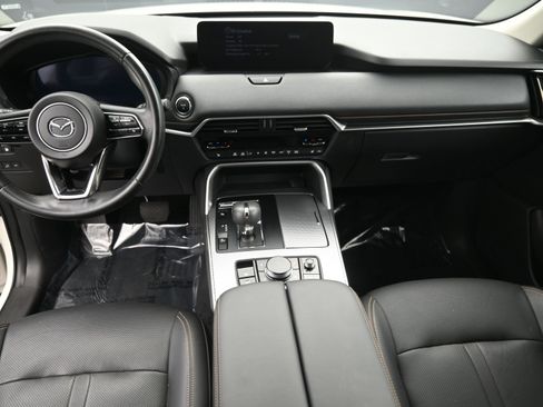 Used 2024 MAZDA CX-90 Plug-In Hybrid w/ Premium Pkg image 16
