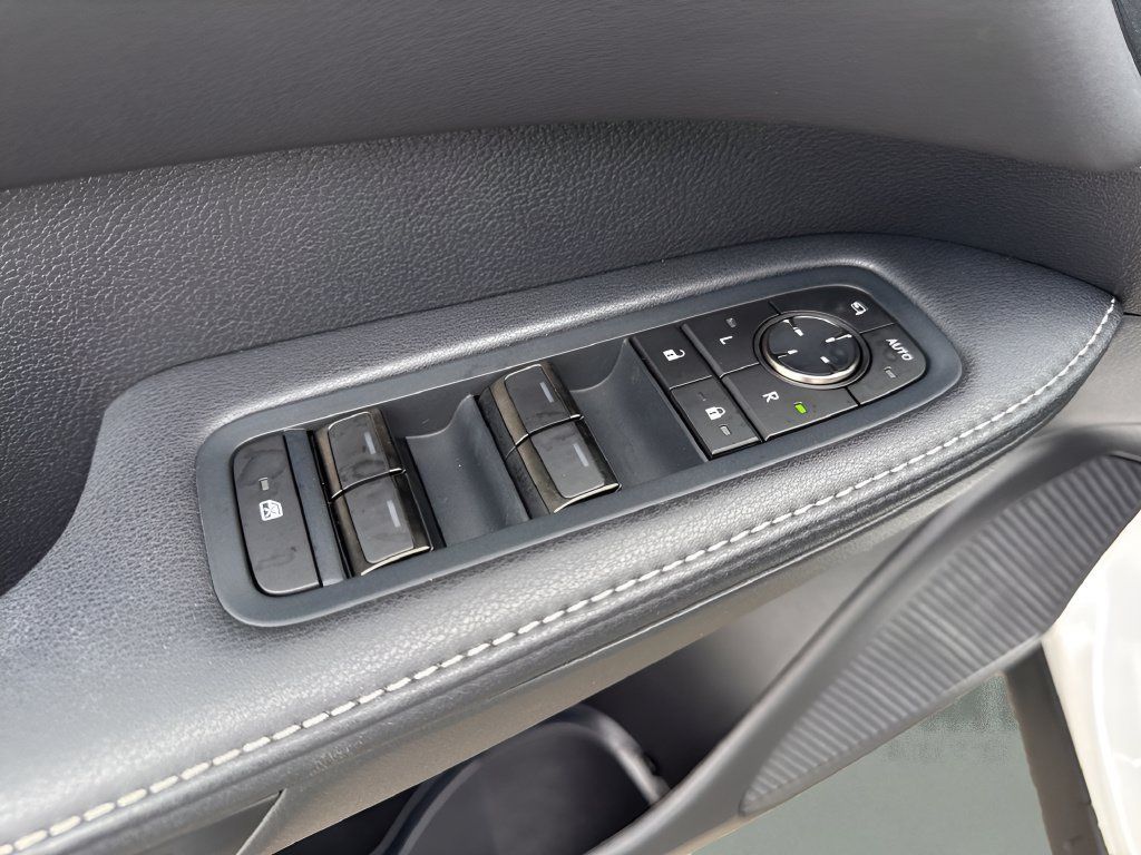 Used 2025 Lexus RX 350h w/ Convenience Package AWD/4WD image 29