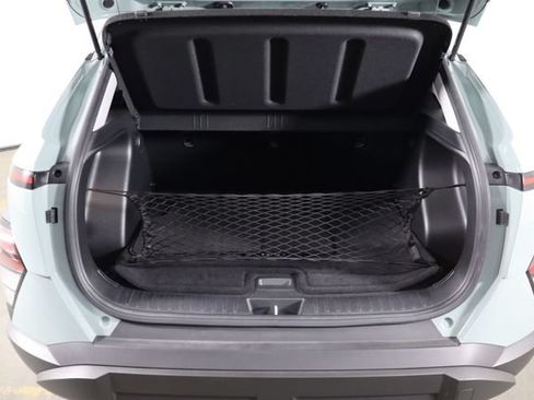 Used 2024 Hyundai Kona SEL AWD/4WD image 17