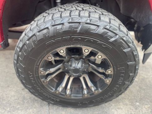 Used 2017 Ford F250 Lariat w/ Lariat Value Package image 24