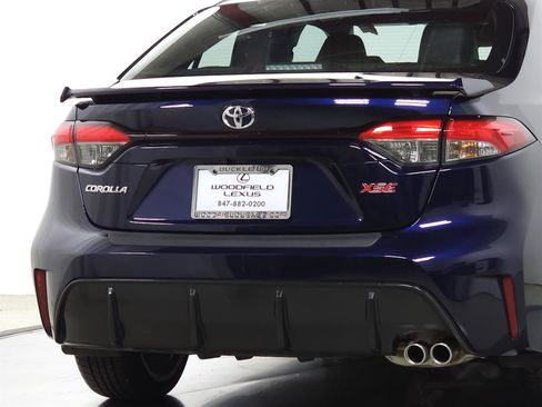 Used 2023 Toyota Corolla XSE FWD image 9