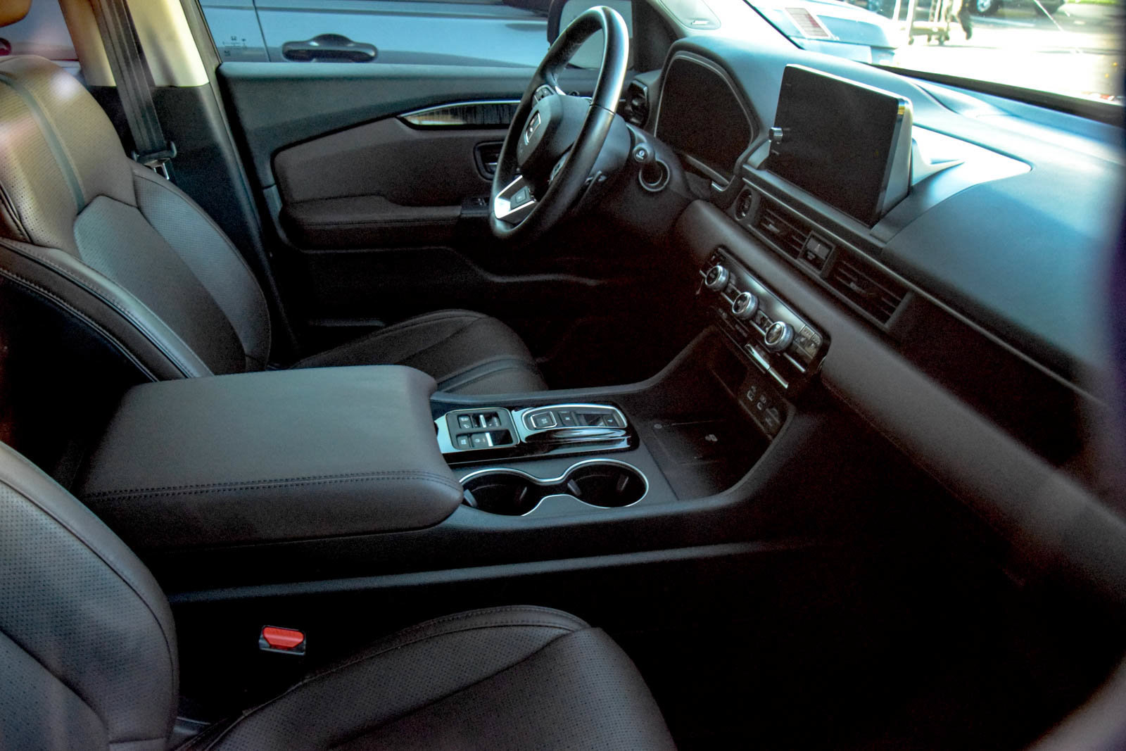 Used 2023 Honda Pilot Elite image 19