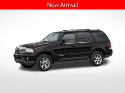 Used 2005 Lincoln Aviator AWD
