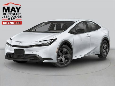 Used 2024 Toyota Prius LE FWD image 1