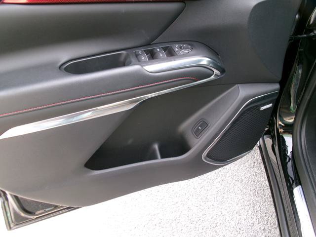 Used 2024 Chevrolet Traverse RS w/ LPO, Floor Liner Package AWD/4WD image 7