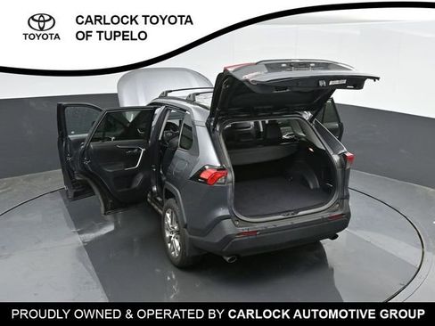 Used 2021 Toyota RAV4 XLE Premium image 54