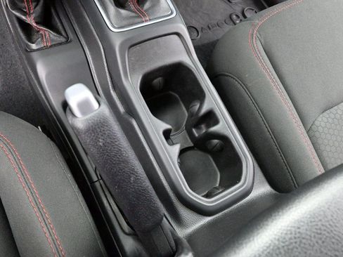 Used 2020 Jeep Gladiator Rubicon AWD/4WD image 19