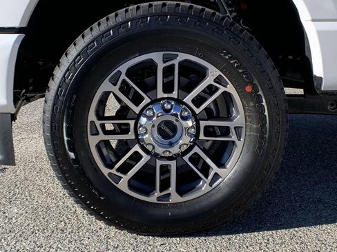 New 2026 Ford F350 Platinum w/ Platinum Plus Package AWD/4WD image 23