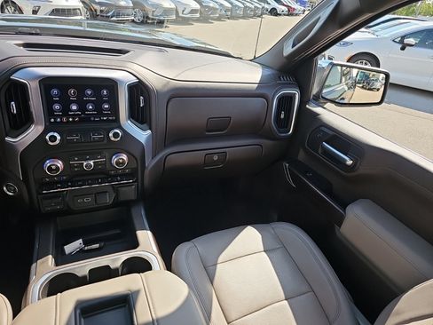 Used 2020 GMC Sierra 1500 SLT w/ SLT Premium Package AWD/4WD image 31