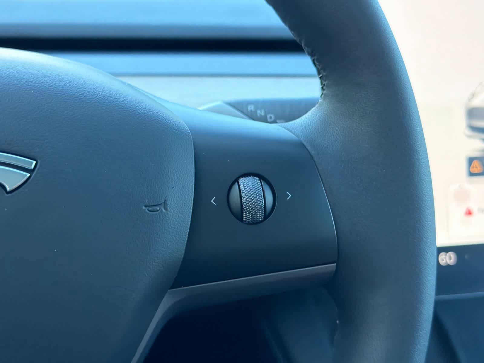 Used 2023 Tesla Model 3 Standard Range RWD image 25
