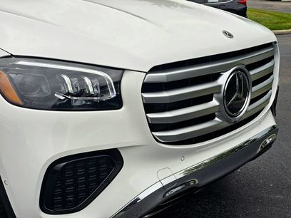 New 2026 Mercedes-Benz GLS 450 4MATIC