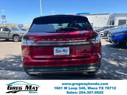 Used 2019 Lincoln Nautilus Select w/ Cargo Utility Package FWD image 7