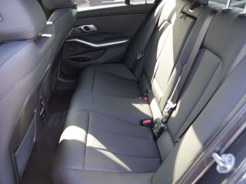 Used 2021 BMW 330e w/ Convenience Package image 10